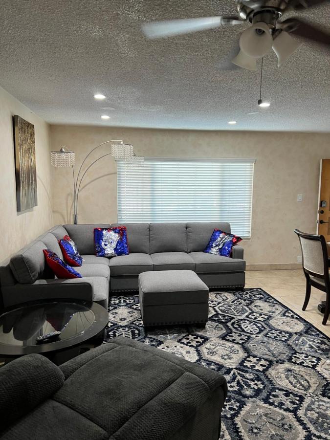 Lovely Berryman Ave Apartamento *